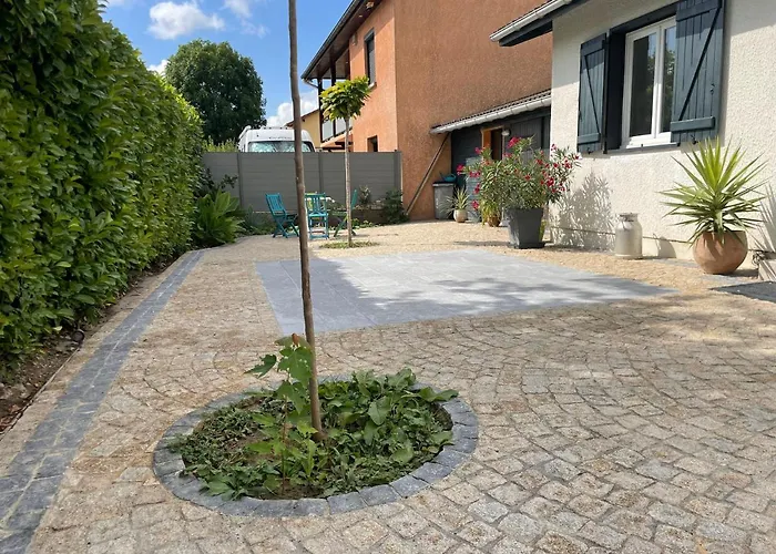 Villa Poetique Proche De Lyon